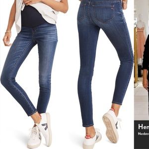 Maternity Over-the-Belly Skinny Jeans Sz 25